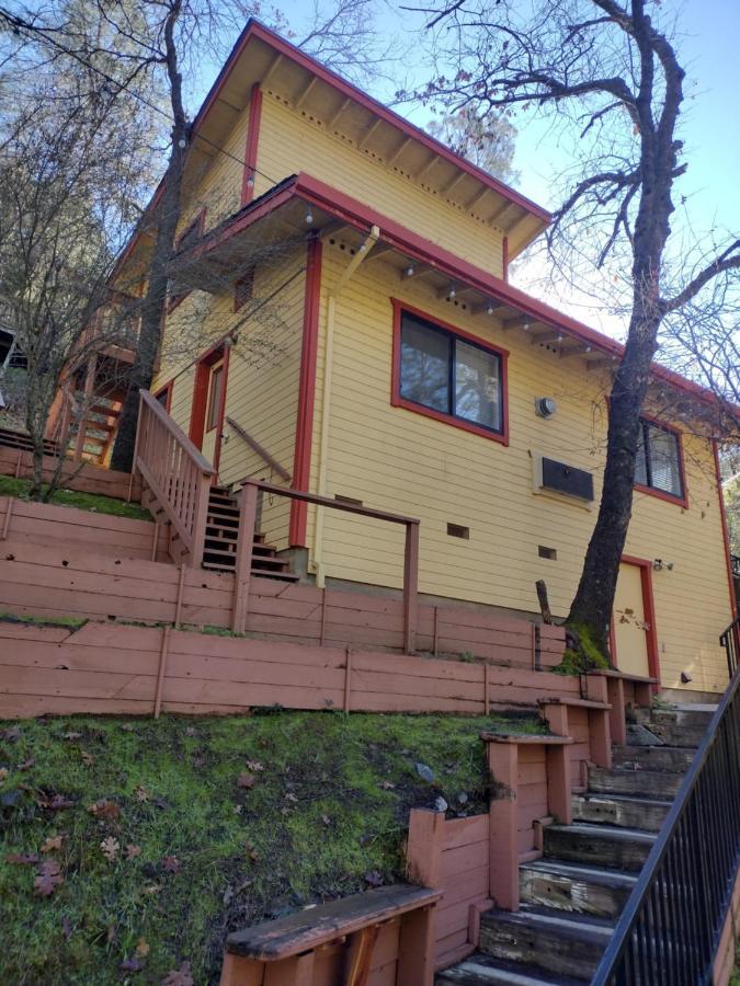 אל פורטל Yosemite Gatekeeper'S Lodge מראה חיצוני תמונה